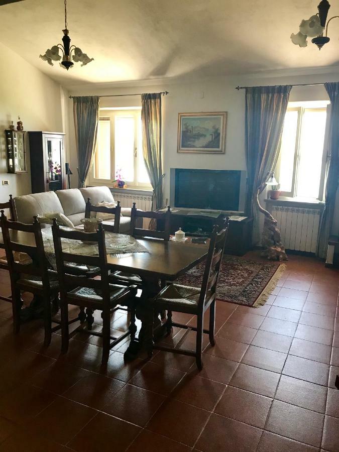 B&B Torre Del Lago Trasimeno Пасиняно сул Тразимено Екстериор снимка