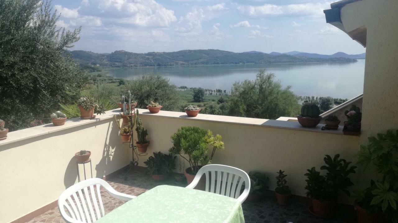 B&B Torre Del Lago Trasimeno Пасиняно сул Тразимено Екстериор снимка
